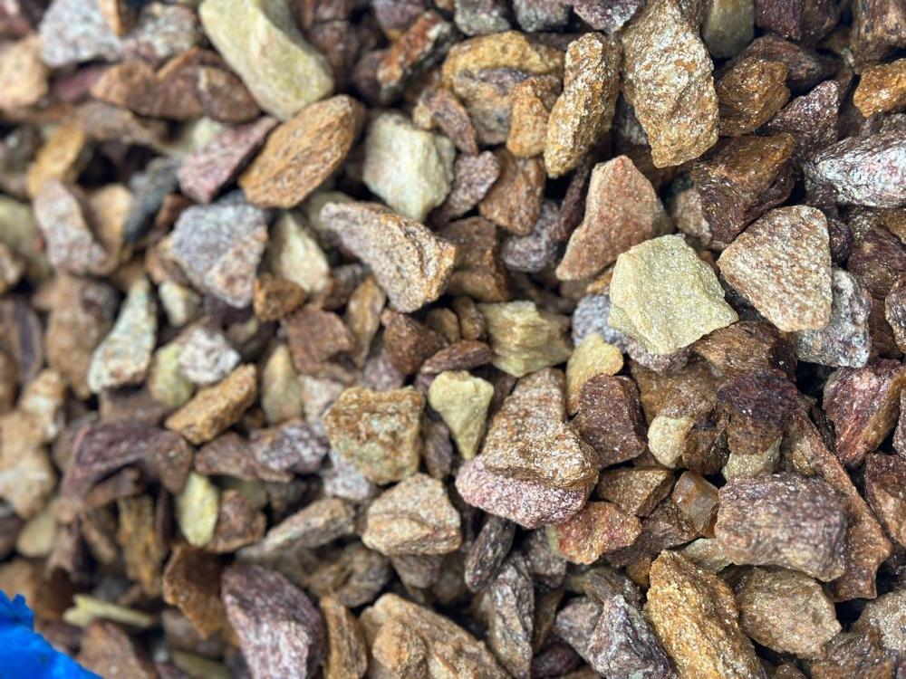 Златолит персиковый декоративная каменная крошка купить в Химках