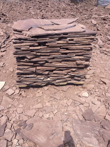 Плитняк лемезит бордовый для цоколя 1,5-2 см купить в Химках