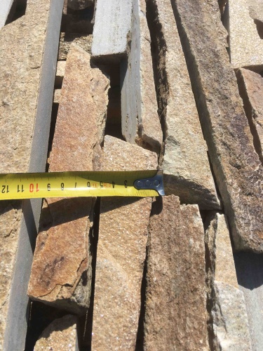 Горбушка златолит золотистый для облицовки купить в Химках