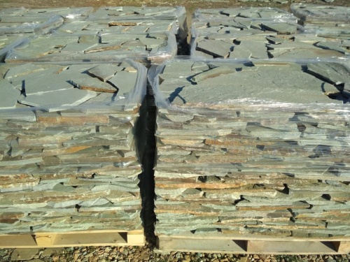 Плитняк златолит зелёный для цоколя, отмостки купить в Химках