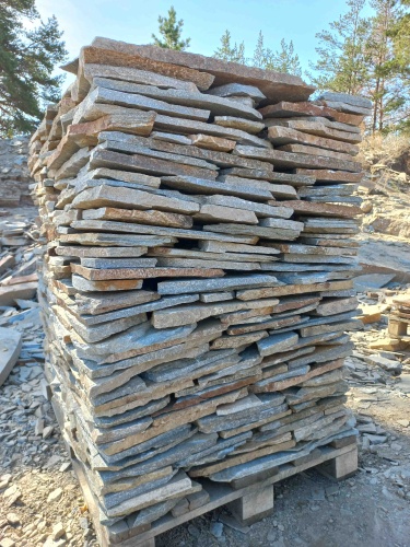 Плитняк златолит серебристый для фасада купить в Химках