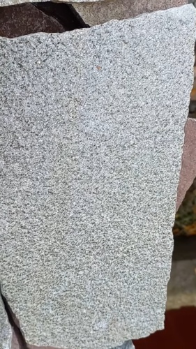 Плитняк златолит серебристый для фасада купить в Химках